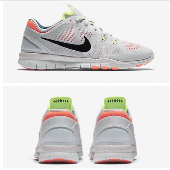 NWOB 🏃🏼‍♀️NIKE FREE 5.0 TR FIT 5 WOMENS SIZE 10 - Picture 2 of 8